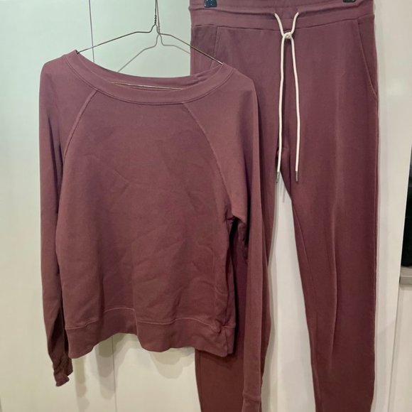 Mate The Label Organic Terry Raglan Sweatshirt Plum - Picture 6 of 8